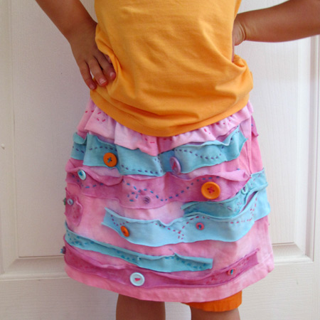 Recycled t-shirt button skirt