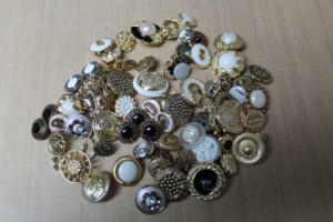 When I opened up my package of Antique Button Mix I knew right away that I had to make some earrings in a FLASH!
