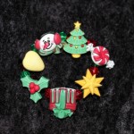 Christmas Novelty button bracelet