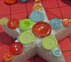 Make holiday trees with Buttons Galore