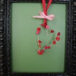 Wire heart hanger