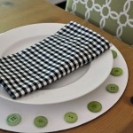 DIY Plate Chargers with buttons