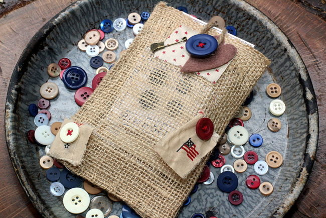 tote for faux vintage button cards