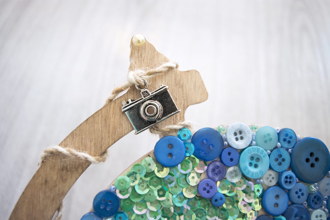 Rings: Easy Peasy Fun Using Ring Blanks, Vintage Buttons, Cameos and Charms  