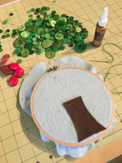 learn to sew fall hoop project