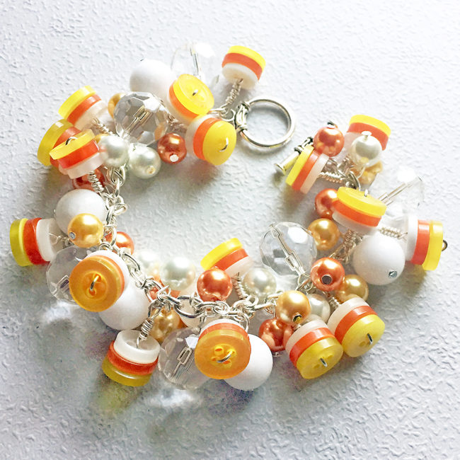 how to make a candy corn bracelet using 28 Lilac Lane buttons! 