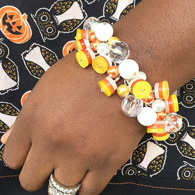 how to make a candy corn bracelet using 28 Lilac Lane buttons! 