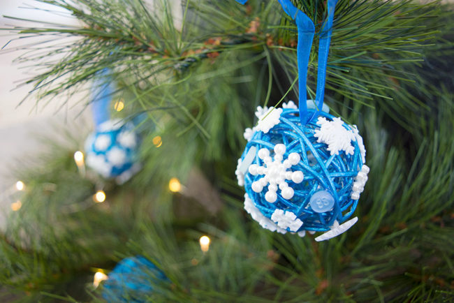 Buttons Galore Snowflake Ornament made with the Snowflake Value Pack Buttons